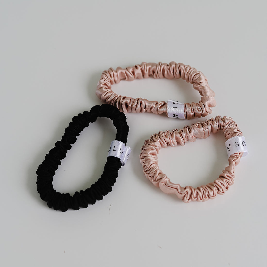 SEA+ SOLU Silk Scrunchies 3 Pack