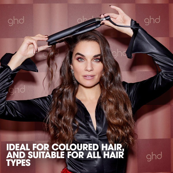 ghd Platinum+ Hair Straightener Festive Gift Set